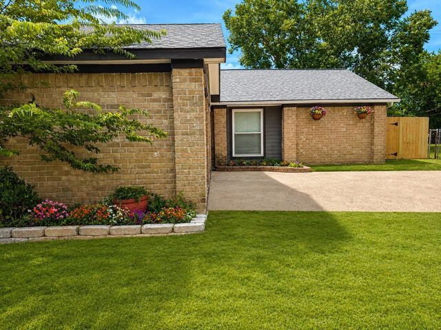 3206 Wavecrest Street, League City, TX 77573