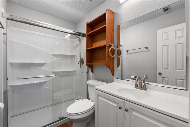 3206 Wavecrest Street, League City, TX 77573