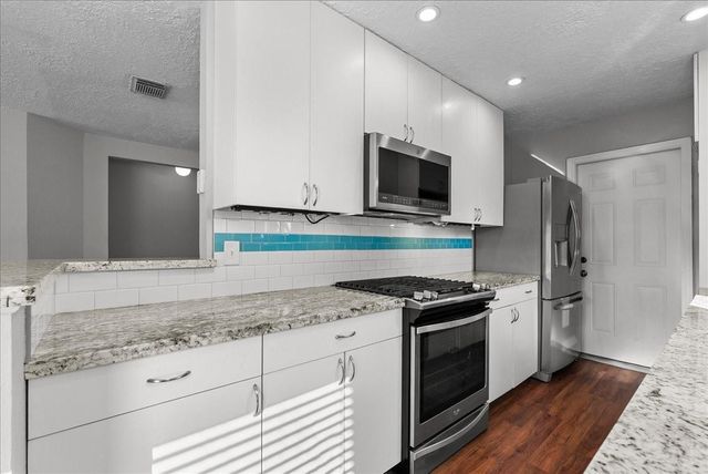 3206 Wavecrest Street, League City, TX 77573