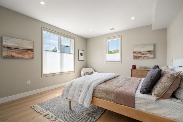 17 Smith Place, Cambridge, MA 02138