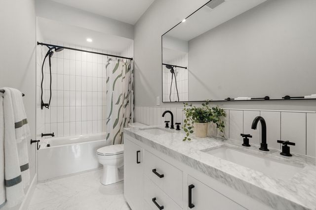 17 Smith Place, Cambridge, MA 02138