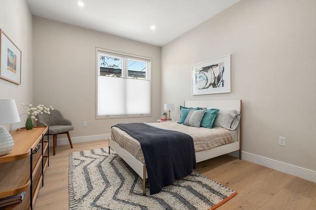 17 Smith Place, Cambridge, MA 02138
