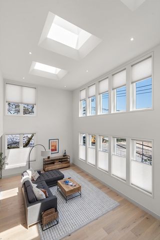 17 Smith Place, Cambridge, MA 02138