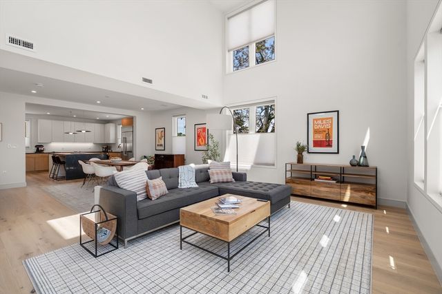 17 Smith Place, Cambridge, MA 02138