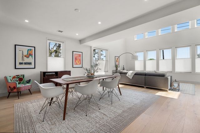 17 Smith Place, Cambridge, MA 02138