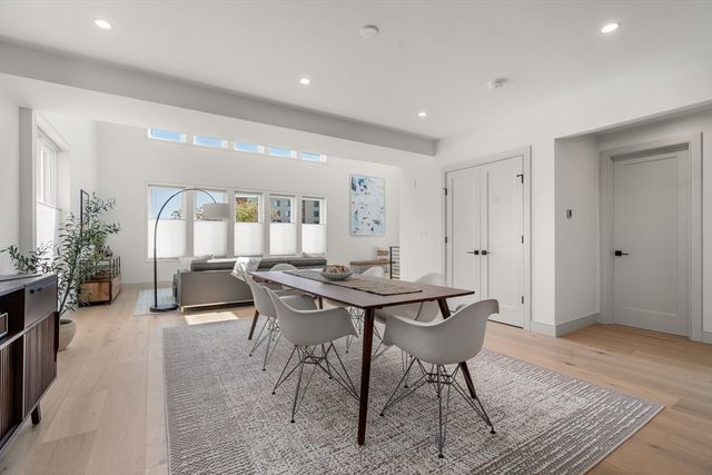17 Smith Place, Cambridge, MA 02138