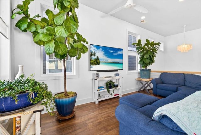 225 Clam Digger Loop, Pawleys Island, SC 29585