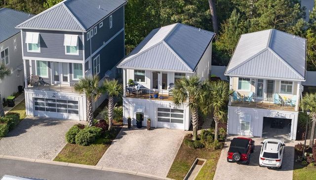 225 Clam Digger Loop, Pawleys Island, SC 29585