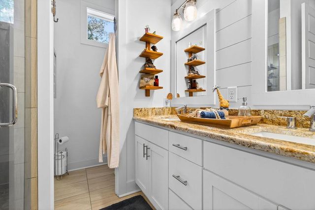 225 Clam Digger Loop, Pawleys Island, SC 29585