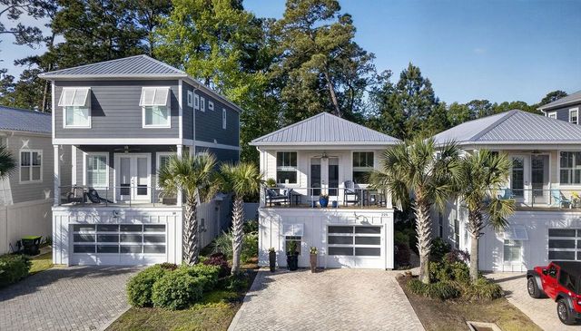 225 Clam Digger Loop, Pawleys Island, SC 29585