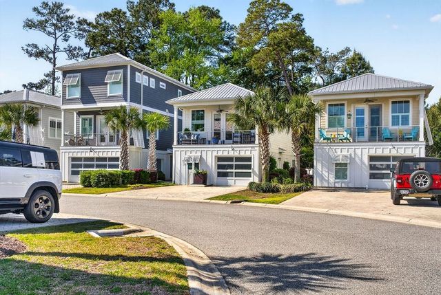 225 Clam Digger Loop, Pawleys Island, SC 29585