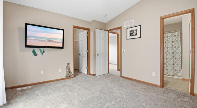 5010 149th Street N 5, Hugo, MN 55038