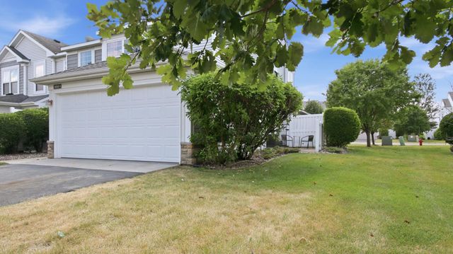 5010 149th Street N 5, Hugo, MN 55038