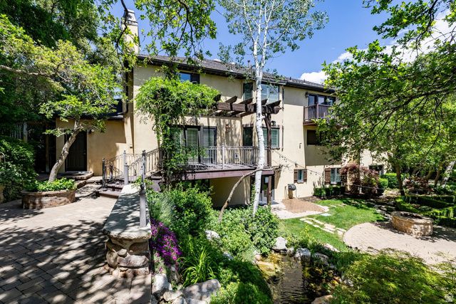 3450 E HIDDEN OAK DR, Cottonwood Heights, UT 84121