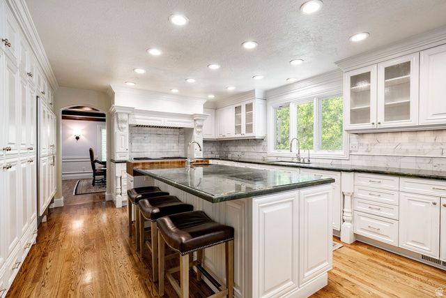 3450 E HIDDEN OAK DR, Cottonwood Heights, UT 84121
