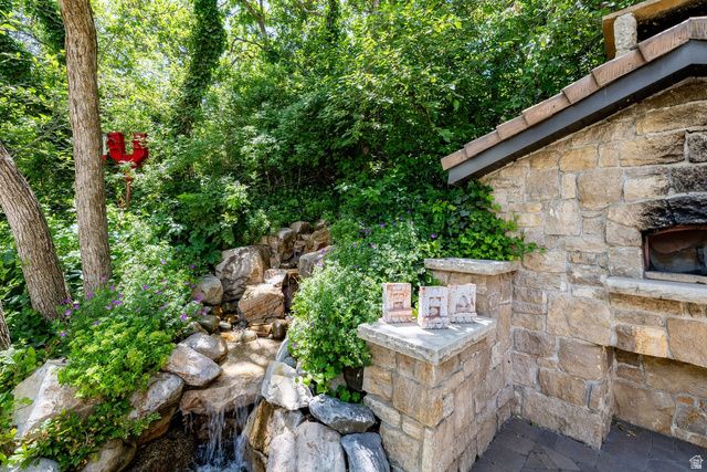 3450 E HIDDEN OAK DR, Cottonwood Heights, UT 84121
