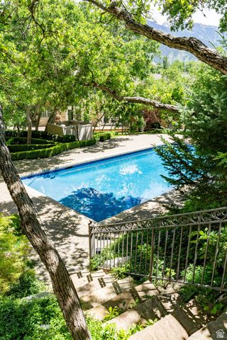 3450 E HIDDEN OAK DR, Cottonwood Heights, UT 84121