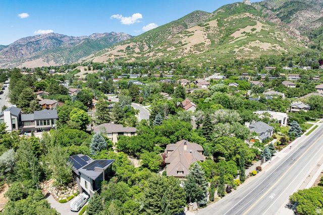 3450 E HIDDEN OAK DR, Cottonwood Heights, UT 84121