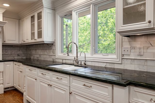 3450 E HIDDEN OAK DR, Cottonwood Heights, UT 84121