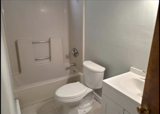 2 Conduit St 1, Lawrence, MA 01841