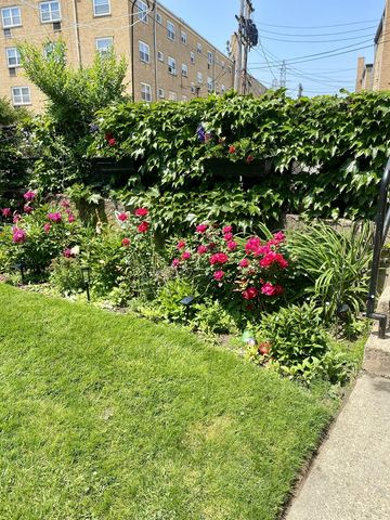 8644 Niles Center Road, Skokie, IL 60077