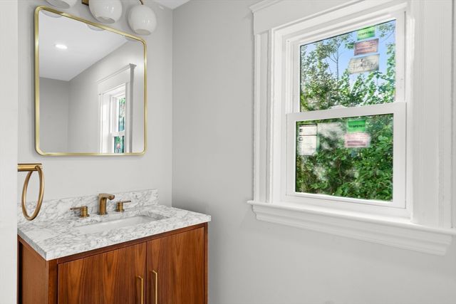 199 Palfrey St, Watertown, MA 02472