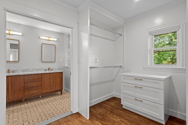 199 Palfrey St, Watertown, MA 02472