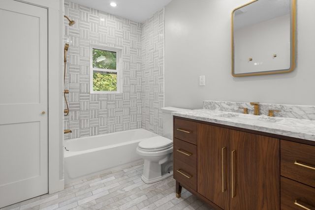 199 Palfrey St, Watertown, MA 02472