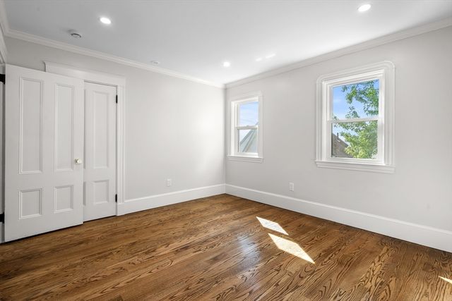 199 Palfrey St, Watertown, MA 02472