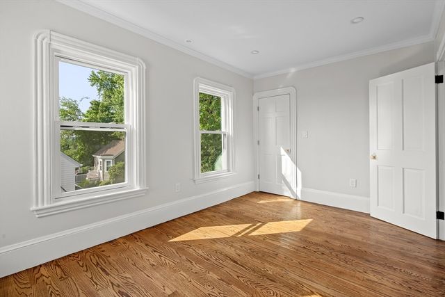 199 Palfrey St, Watertown, MA 02472