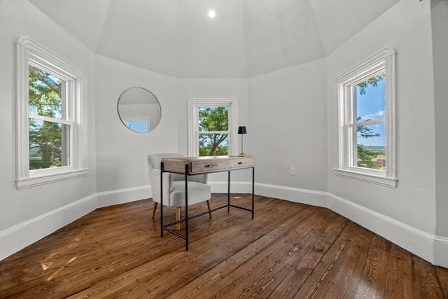 199 Palfrey St, Watertown, MA 02472