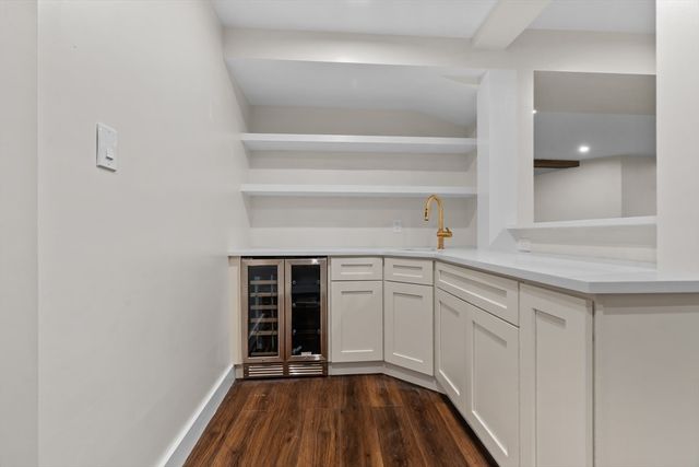 199 Palfrey St, Watertown, MA 02472