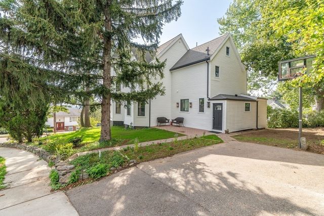 199 Palfrey St, Watertown, MA 02472