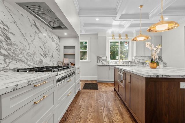 199 Palfrey St, Watertown, MA 02472