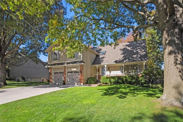 11716 S Penrose Street, Olathe, KS 66061