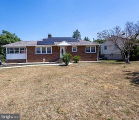 1130 SHARP RD, Vineland, NJ 08360