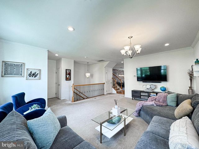 3190 YEAGER DR, Herndon, VA 20171