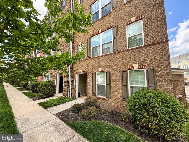 3190 YEAGER DR, Herndon, VA 20171