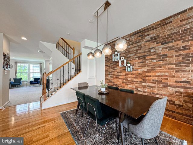 3190 YEAGER DR, Herndon, VA 20171