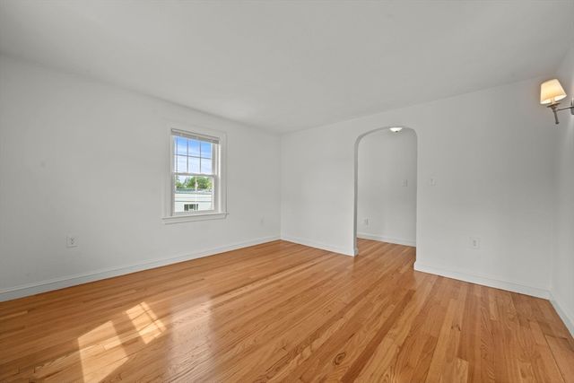 20 Bryant St B, Woburn, MA 01801