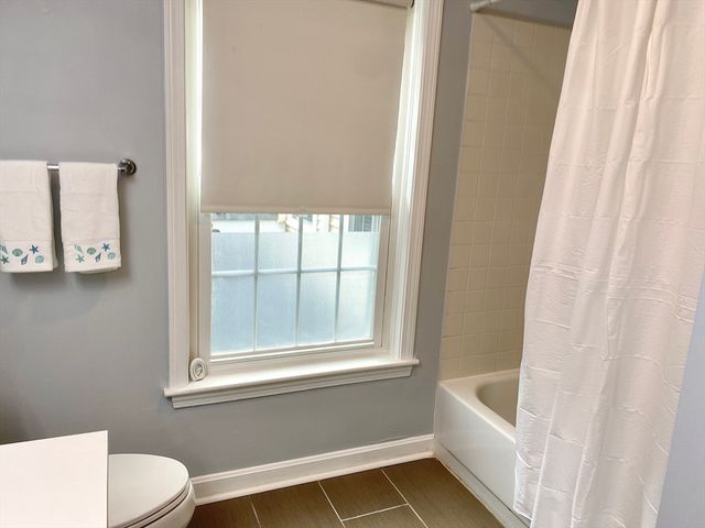 152 Tyson Commons Ln 152, Braintree, MA 02184