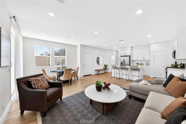 300 Vista Drive 94, La Habra, CA 90631