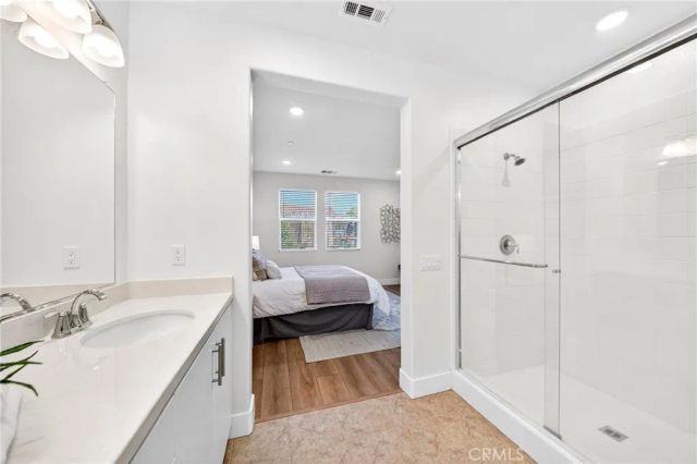 300 Vista Drive 94, La Habra, CA 90631