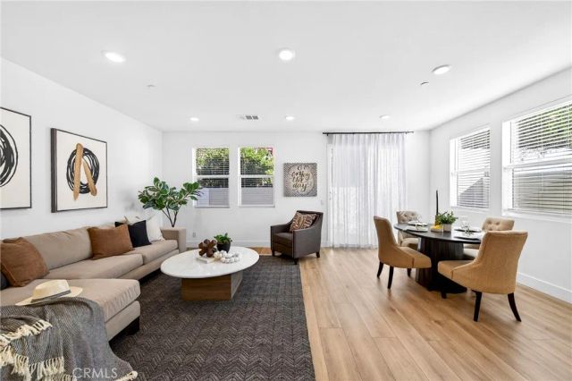 300 Vista Drive 94, La Habra, CA 90631