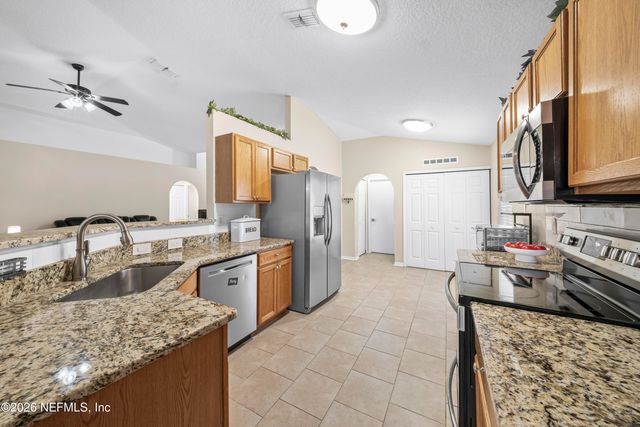 76170 LONG LEAF Loop, Yulee, FL 32097