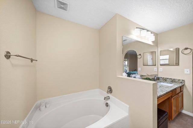 76170 LONG LEAF Loop, Yulee, FL 32097