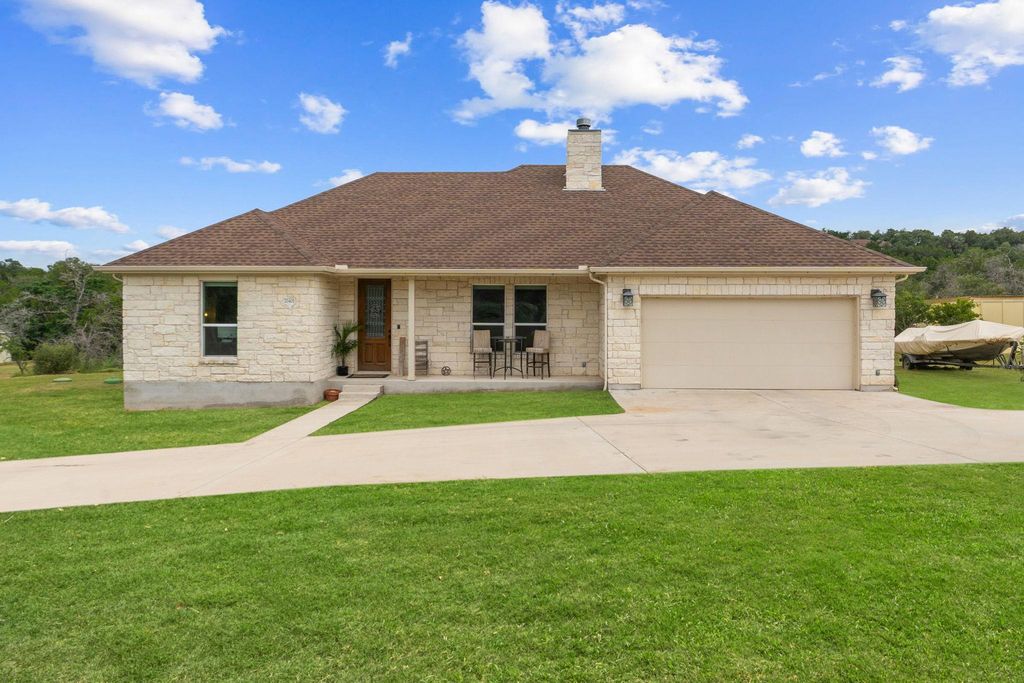 20401 Siesta Shores DR, Spicewood, TX 78669