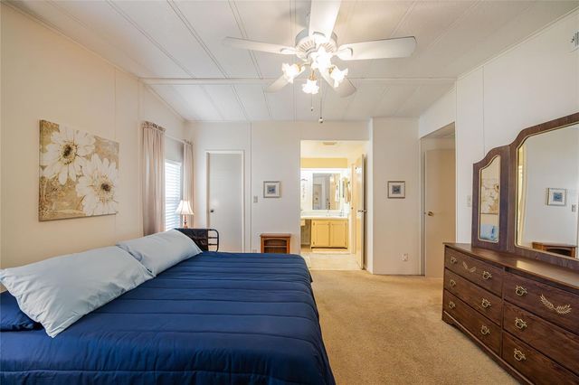 5006 FOX CLIFF DR, Lakeland, FL 33810