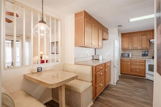 5006 FOX CLIFF DR, Lakeland, FL 33810