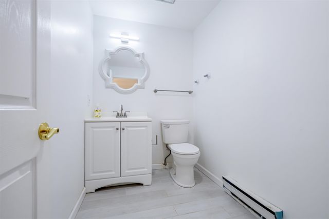 41 Fieldstone Drive, Londonderry, NH 03053
